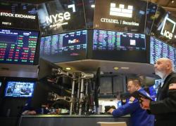 Borse, Wall Street al record storico, Nyse a 20.380 punti, S&P 500 a 6.000 e Nasdaq 20.218: indici dribblano rischi geopolitici, guerre e dazi