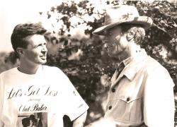 Sul set con Clint Eastwood, il ritratto profondo e sorprendente della leggendaria star del cinema hollywoodiano