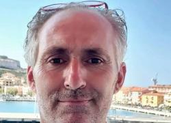 Cervia, arrestato Lerry Gnoli, il 54enne che investì Elisa Spadavecchia con la ruspa sulla spiaggia, risultato positivo alla cocaina