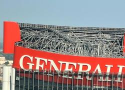 Torre Generali, scritta pericolante a CityLife: il caldo non fa collassare i grattacieli… o dobbiamo dargli la colpa pure di questo?