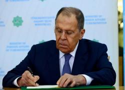 L’affondo di Lavrov contro la Nato: “Aumento spese militari al 5% del pil farà collassare l’Alleanza, vedono minacce immaginarie”