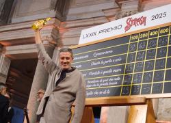 Premio Strega 2025, Andrea Bajani vince con "L’anniversario" (Feltrinelli), romanzo sulla rottura familiare e sul potere del racconto