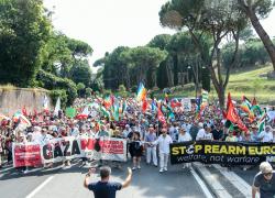 Stop ReArm Europe, l'appello ai Comuni: "Approvino delibere contro riarmo e aumento spese militari e le mandino al governo"