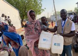 Sudan, COOPI: "A El Fasher nel Darfur l'85% della popolazione sfollata è senza beni e servizi, il 97% senza acqua a sufficienza"
