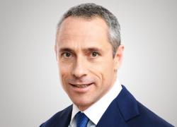 Poste Italiane punta al conglomerato finanziario sfruttando il Danish Compromise e riorganizza la struttura del gruppo