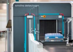 Ue, eliminato divieto di liquidi in volo, via libera a trasporto fino a 2L nel bagaglio a mano negli aeroporti con scanner di ultima generazione
