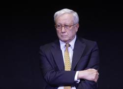 La profezia di Giulio Tremonti: "Presto in Italia spariranno welfare state e sanità pubblica", il trionfo del neoliberismo