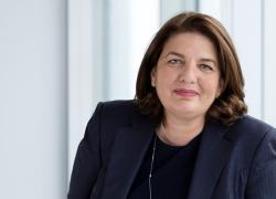 Amundi, nel Q2 2025 afflussi a €20,4 mld e asset record a €2,27 trilioni; Baudson: “Rimpatrio e diversificazione in crescita”
