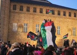 Torino, maxi inchiesta su manifestazioni pro Palestina: 47 indagati, custodia cautelare in carcere per 4 attivisti e domiciliari per 3