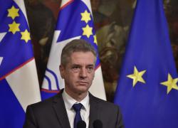 Gaza, Slovenia primo paese europeo a interrompere commercio e transito di armi con Israele: “Ue non ha fatto niente, vergognoso”