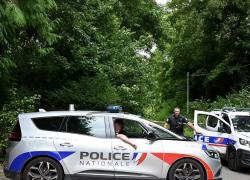 Amiens, uomo di 27 anni confessa omicidio del 32enne sventrato nel parco: "Non lo conoscevo ma abitavamo nello stesso quartiere"
