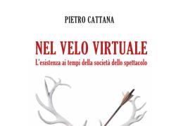 Il giovane filosofo Pietro Cattana ci mette in guardia dal Moloch del virtuale e dalle insidie della rete, ingegnosa trappola tesa dal neocapitalismo tecnologico per catturare le nostre coscienze