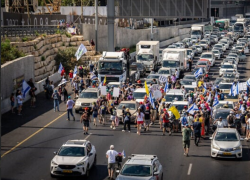 Gaza City, raid Idf su ospedale Al Ahli, morte oltre 10 persone; sciopero generale a Tel Aviv contro guerra, attese 1mln di persone - VIDEO