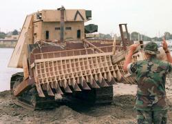 Norvegia, fondo sovrano vende sue azioni Caterpillar per $2mld: "Israele compra tutti i bulldozer prodotti e li usa per distruggere Gaza"