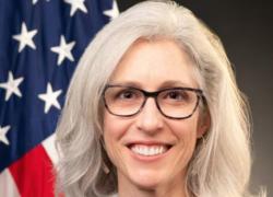 Cdc, Trump licenzia la direttrice Susan Monarez dopo meno di un mese dalla nomina, divergenze con Kennedy Jr sui vaccini