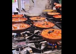 Nel brodetto di Nicolino tutta la magia di Termoli, perla del Molise; la cucina di chi non ha bisogno di stupire perché sa commuovere