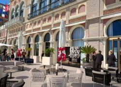 Terrazza Excelsior a Venezia Lido, il luogo esclusivo degli incontri e del bere sano