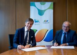 Versalis (Eni) e Veritas, firmato accordo per Porto Marghera sull’economia circolare per valorizzare le plastiche post-consumo