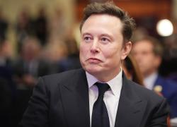 Tesla offre a Elon Musk mille miliardi di dollari per rimanere alla guida del gruppo