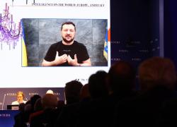 Ucraina, Zelensky apre il Forum Ambrosetti: strategia militare al posto di strategie competitive; originale, no?