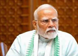 India, Modi: "Continueremo a comprare petrolio russo anche con dazi", greggio raffinato da Nuova Delhi poi venduto a Usa e rivenduto a Ue