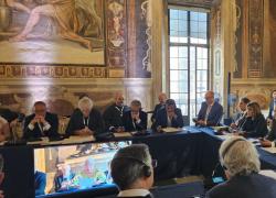 World Meeting on Human Fraternity 2025, Card. Gambetti: “In mezzo alle ombre la possibilità di rinascita. Il mondo qui a Roma si è fermato e si è chiesto: cosa significa essere umani oggi?”