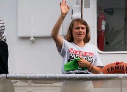 Global Flotilla, Greta Thunberg fa marcia indietro: "Lascio direttivo e resto come partecipante organizzatrice, parliamo più di noi che di Gaza"