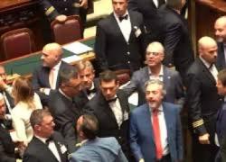 Separazione delle carriere, ok della Camera con 243 sì e 109 no, il testo ora in Senato, bagarre in aula dopo il voto - VIDEO
