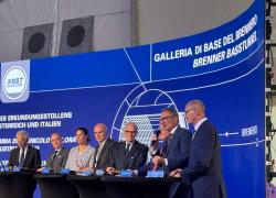 Rete Ferroviaria Italiana (Gruppo FS), abbattuto il diaframma nel cunicolo esplorativo della Galleria di Base del Brennero