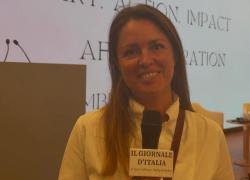 Amandine Lepoutre (ART FOR ACTION): "Mettiamo in luce le cause sociali attraverso la voce degli artisti"-VIDEO