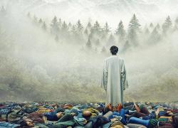 "La Valle dei sorrisi": un film italiano tra apocalisse e psicoanalisi che vince il modulo statunitense della setta iniziatica e dell'eroe salvatore. 
