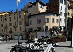 Unicorn Mobility (Pirelli) e Comune di Brescia insieme per la mobilità green: 43 ebike per gli spostamenti dei funzionari pubblici