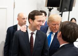 Il genero di Trump Jared Kusnher dietro alla posizione pro-Israele del tycoon, "finanziò insediamenti illegali di Tel Aviv in Palestina" - RETROSCENA