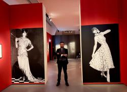 Milano, al via mostra "Man Ray. Forme di luce": 300 opere tra foto, libri, film, oggetti e documenti al Palazzo Reale fino all'11 gennaio 2026