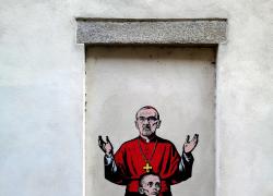 “Humanitas”, il nuovo murale di Palombo a Milano: il Patriarca Pizzaballa e un bambino palestinese per denunciare la guerra