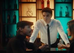 Trussardi presenta “The Gentle Society”: un manifesto di eleganza gentile alla Milano Fashion Week