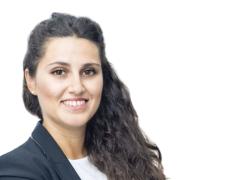 Veronica Fervier nuovo Country Manager per B Lab Italia, nella sua carriera partita dalla ricerca scientifica si è occupata anche di certificazione B Corp e rapporti sostenibilità