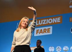 Meloni dà di matto a Firenze e paragona la sinistra a Hamas per mascherare il fallimento del suo Governo: Giorgia, hai rotto il ca**o!