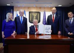 Discorso di Trump alla Knesset, il tycoon: "Alba storica", e incensa Israele: "Ha vinto con le armi tutto quello che poteva"