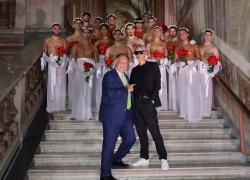 Gianni Molaro ha presentato domenica  la nuova collezione sposa Stupor Mundi, l’eleganza di bianco nella suggestiva Reggia di Portici