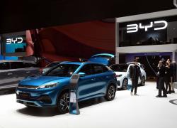Auto, BYD punta sulla Spagna per l’apertura della sua terza fabbrica europea dopo Ungheria e Turchia, costi contenuti e rete di energia pulita