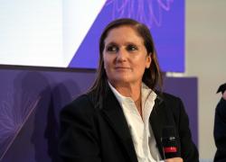 Fendi, Maria Grazia Chiuri nuova direttrice creativa al posto di Silvia Venturini Fendi, la stilista aveva lasciato Dior a maggio dopo 9 anni 