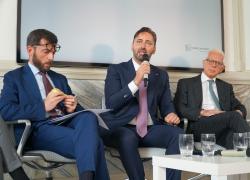PA, presentato il Rapporto Conflavoro-Luiss Business School: per il 93% delle imprese italiane burocrazia ha impatto critico