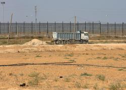 Il GdI in Israele - il VIDEO del varco di Kerem Shalom tra Gaza ed Egitto: filo spinato, muri di cemento armato e check point Idf