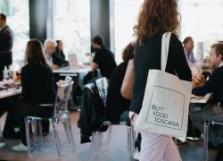 Buyfood Toscana 2025, alla Palazzina Reale di Firenze è in programma AgroToscana. Si parlerà di scenari, trend, export ma anche sul rapporto tra food e turismo