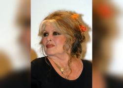 "Addio a Brigitte Bardot, &egrave; morta l&rsquo;icona del cinema francese, bara ordinata nell&rsquo;Ari&egrave;ge", la bufala virale e la reazione dell'artista: "Imbecille"