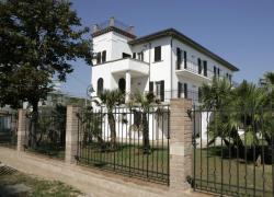 Villa Mussolini a Riccione finisce all'asta e il Comune appare interessato all'acquisto