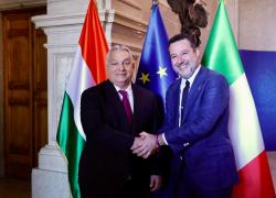 Incontro Orban-Salvini, il ministro: "Sintonia su green deal e migranti", premier ungherese punta ad asse anti-Kiev con Slovacchia e Repubblica Ceca