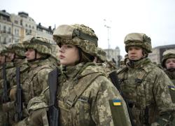 Coscrizione in Ucraina, esodo di 100mila giovani tra 18 e 22 anni negli ultimi 2 mesi contro arruolamento forzato: “Non vogliamo essere carne da macello in una guerra persa”