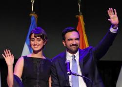 Mamdani sindaco di New York, chi è sua moglie Rama Duwaji: la più giovane First Lady della Grande Mela, tra arte, politica e diritti umani